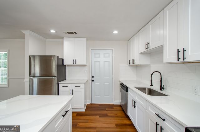 4244 Lindsey Drive, Decatur, GA 30035