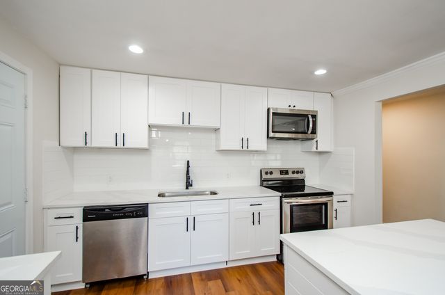 4244 Lindsey Drive, Decatur, GA 30035
