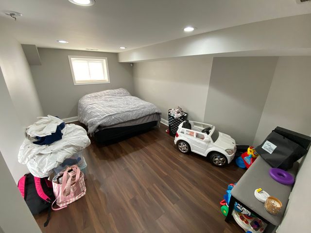 8136 S Luella Avenue, Chicago, IL 60617