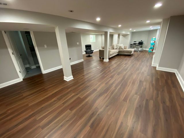 8136 S Luella Avenue, Chicago, IL 60617