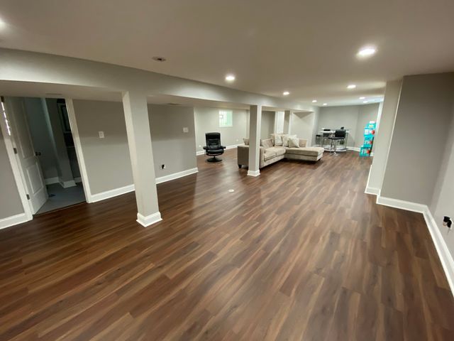 8136 S Luella Avenue, Chicago, IL 60617