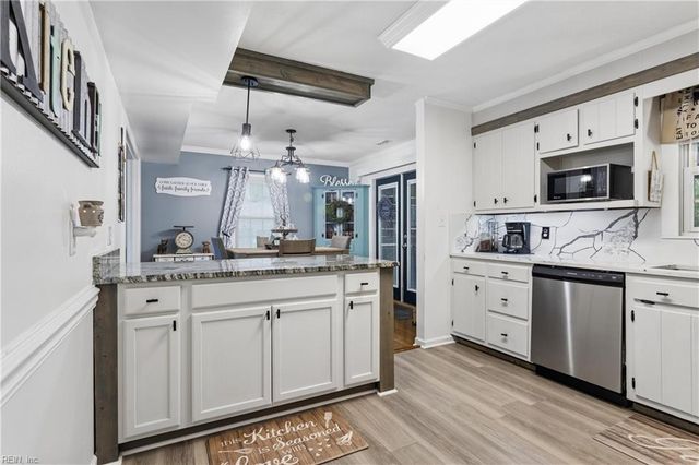 283 Exeter RD, Newport News, VA 23602