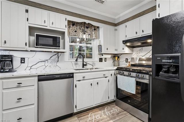 283 Exeter RD, Newport News, VA 23602