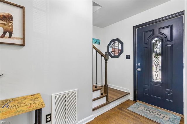 283 Exeter RD, Newport News, VA 23602