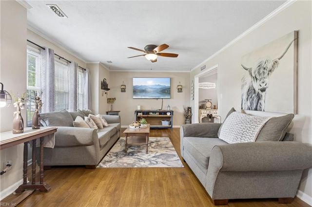 283 Exeter RD, Newport News, VA 23602
