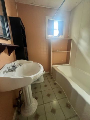 14 Wintergreen Lane, Yellville, AR 72687