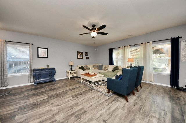 32655 Timber Point Drive, Brookshire, TX 77423