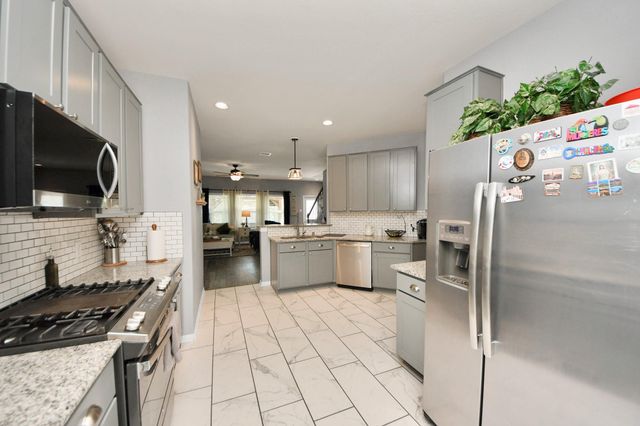 32655 Timber Point Drive, Brookshire, TX 77423