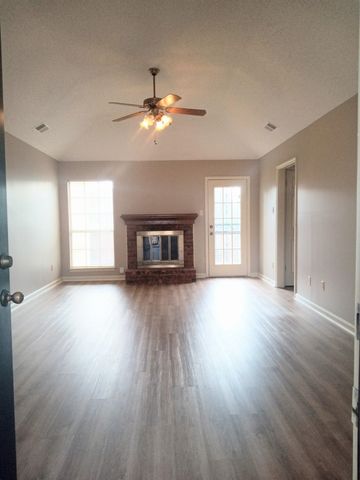 7503 APPLING ESTATE DR, Memphis, TN 38133