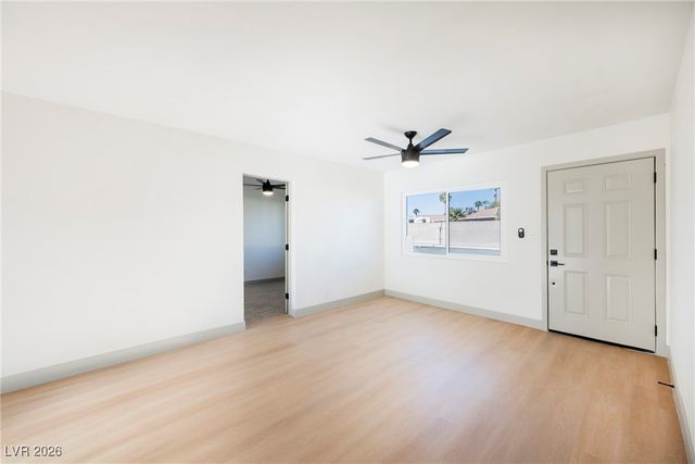 2121 Lawry Avenue, North Las Vegas, NV 89032