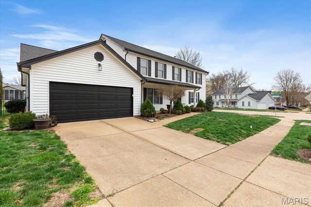 1462 Carriage Bridge Trail, Ballwin, MO 63021