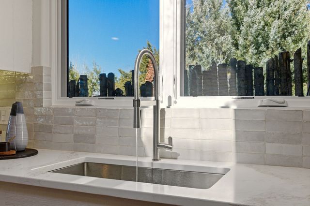 3881 Old Santa Fe Trail, Santa Fe, NM 87505