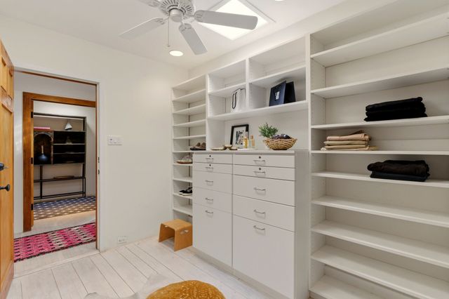 3881 Old Santa Fe Trail, Santa Fe, NM 87505