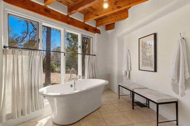 3881 Old Santa Fe Trail, Santa Fe, NM 87505