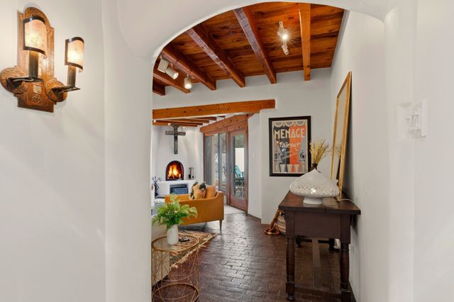 3881 Old Santa Fe Trail, Santa Fe, NM 87505