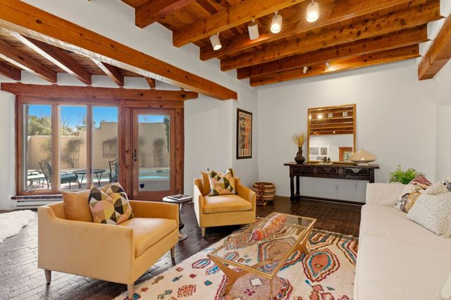 3881 Old Santa Fe Trail, Santa Fe, NM 87505