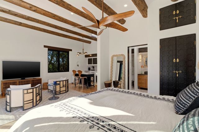 3881 Old Santa Fe Trail, Santa Fe, NM 87505