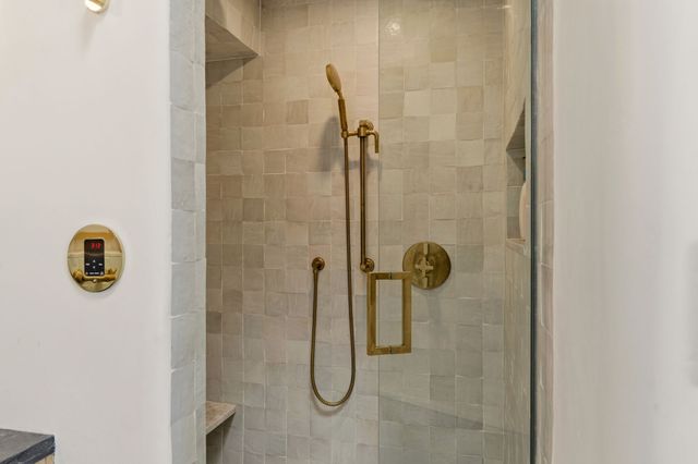 3881 Old Santa Fe Trail, Santa Fe, NM 87505