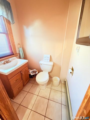 12 Coolidge Street, Hartford, CT 06106