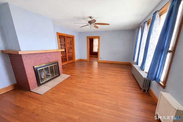 12 Coolidge Street, Hartford, CT 06106