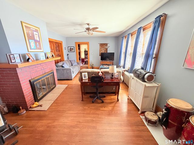 12 Coolidge Street, Hartford, CT 06106