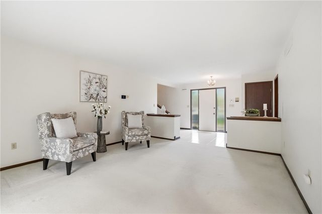 354 Shadywood Drive, Clayton, OH 45415