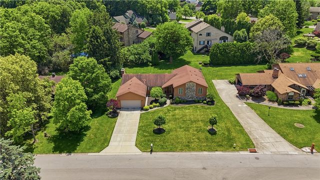 354 Shadywood Drive, Clayton, OH 45415