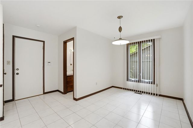 354 Shadywood Drive, Clayton, OH 45415