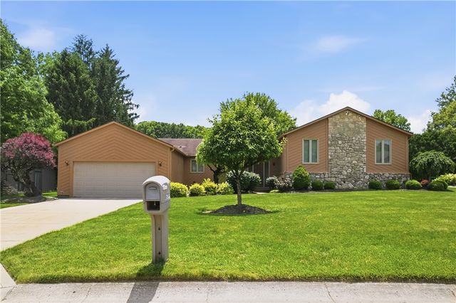 354 Shadywood Drive, Clayton, OH 45415