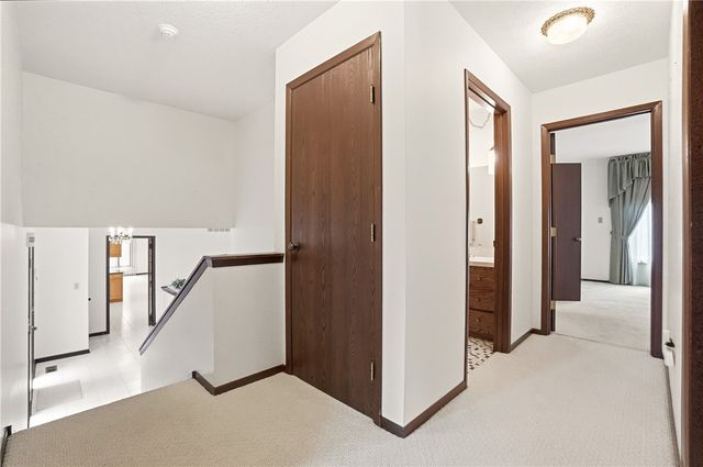 354 Shadywood Drive, Clayton, OH 45415