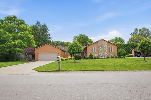 354 Shadywood Drive, Clayton, OH 45415