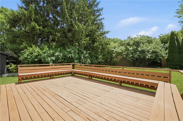 354 Shadywood Drive, Clayton, OH 45415