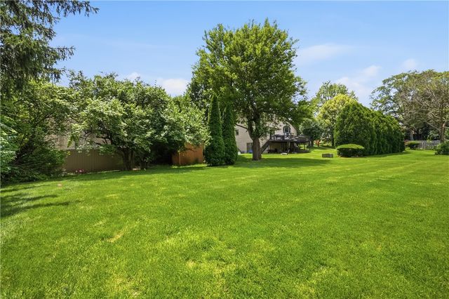 354 Shadywood Drive, Clayton, OH 45415