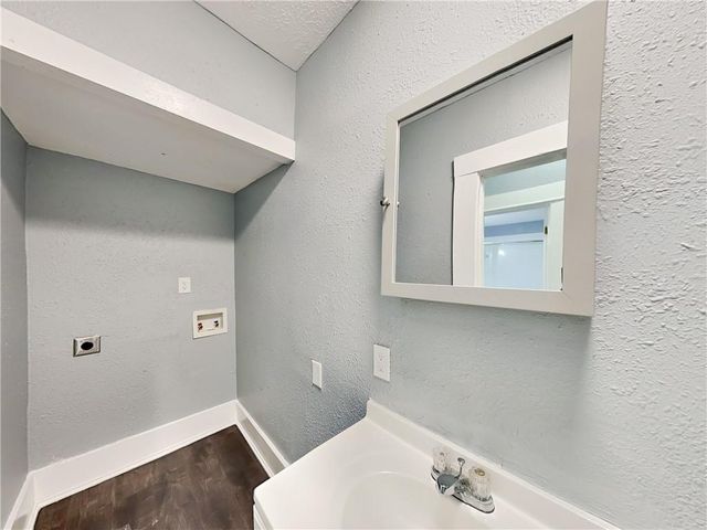 735 Dill SW Avenue, Atlanta, GA 30310