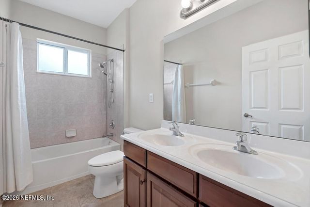 2008 STABLE GATE Lane, Orange Park, FL 32065