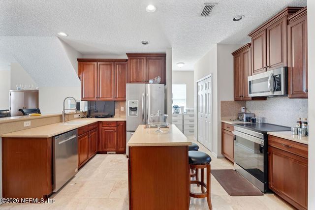 2008 STABLE GATE Lane, Orange Park, FL 32065