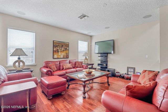 2008 STABLE GATE Lane, Orange Park, FL 32065