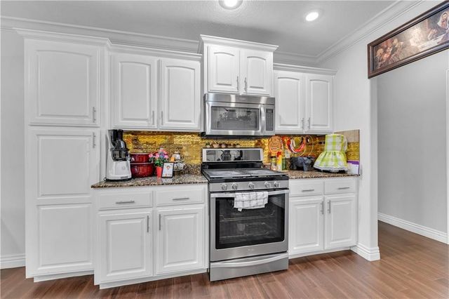 8006 David Drive, Siloam Springs, AR 72761