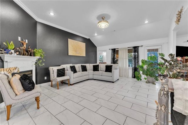 8006 David Drive, Siloam Springs, AR 72761