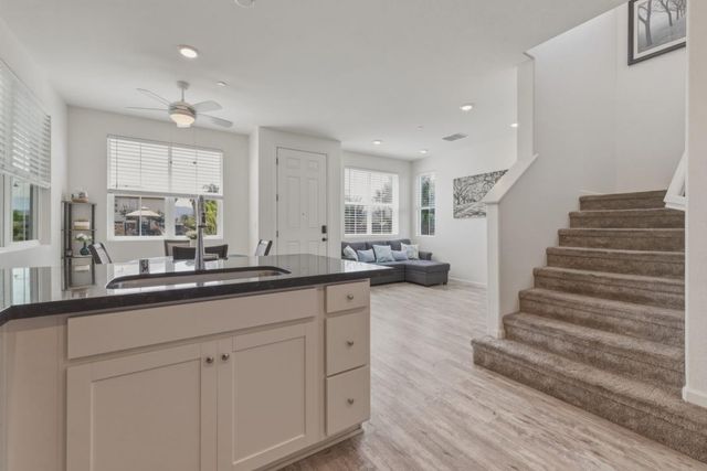 1180 Julia Circle, Hollister, CA 95023