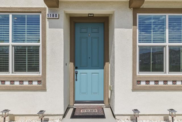 1180 Julia Circle, Hollister, CA 95023