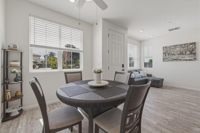 1180 Julia Circle, Hollister, CA 95023