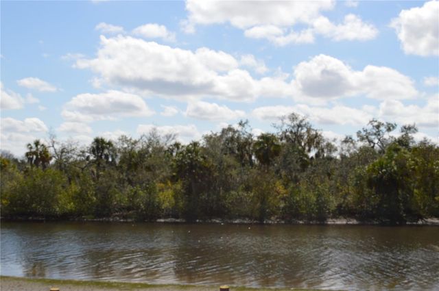 7023 PAYNE AVENUE, Gibsonton, FL 33534