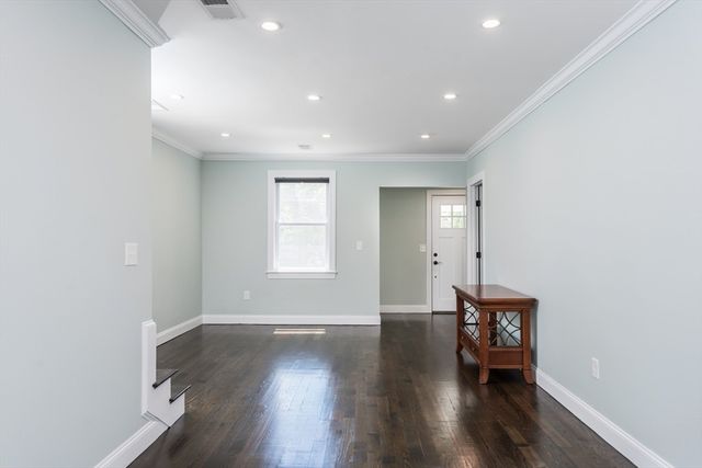 398 Plymouth St, Bridgewater, MA 02324