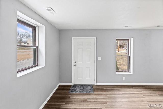 732 E Adams Street, Belleville, IL 62220