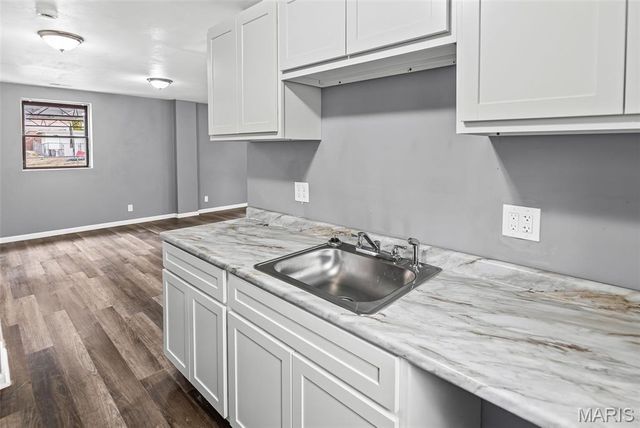 732 E Adams Street, Belleville, IL 62220