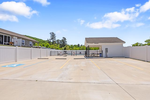 10 Breakwater Lane 21, Ringgold, GA 30736