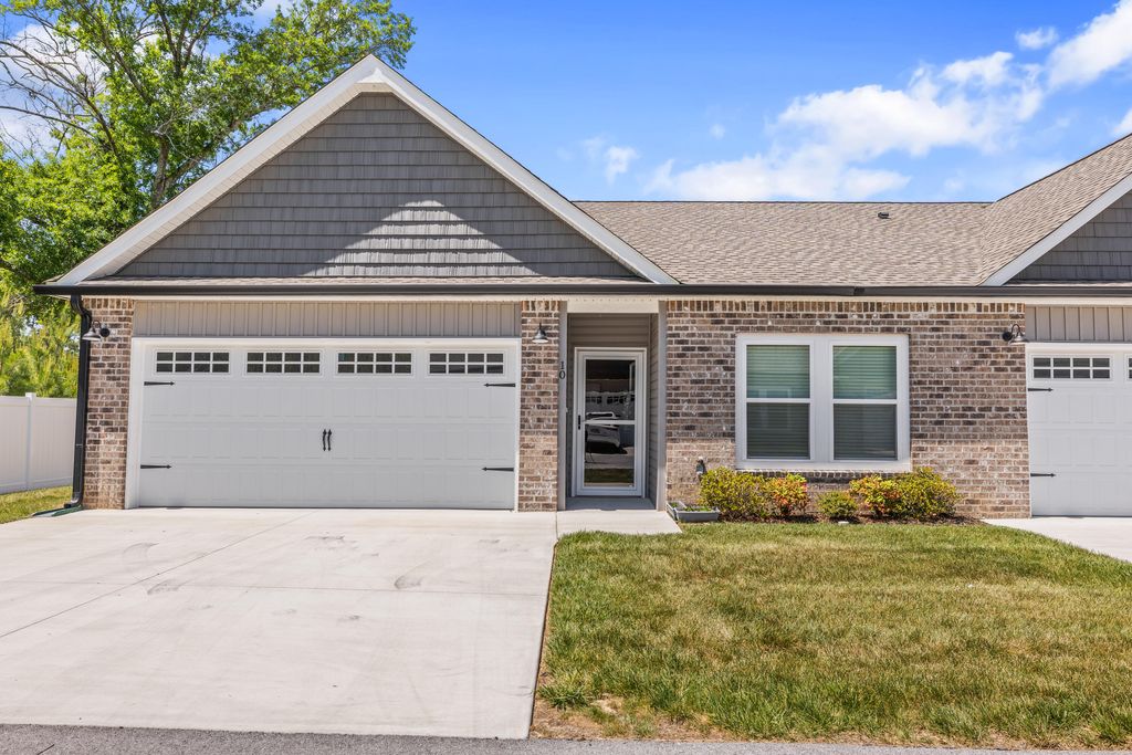 10 Breakwater Lane 21, Ringgold, GA 30736