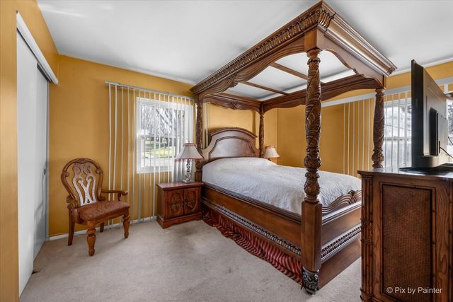 849 Hemlock Drive, Sleepy Hollow, IL 60118