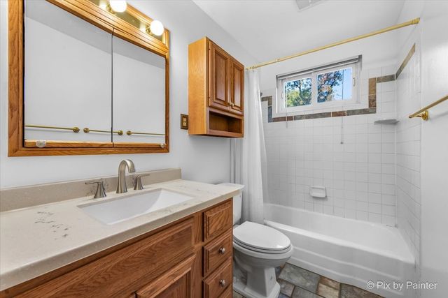 849 Hemlock Drive, Sleepy Hollow, IL 60118